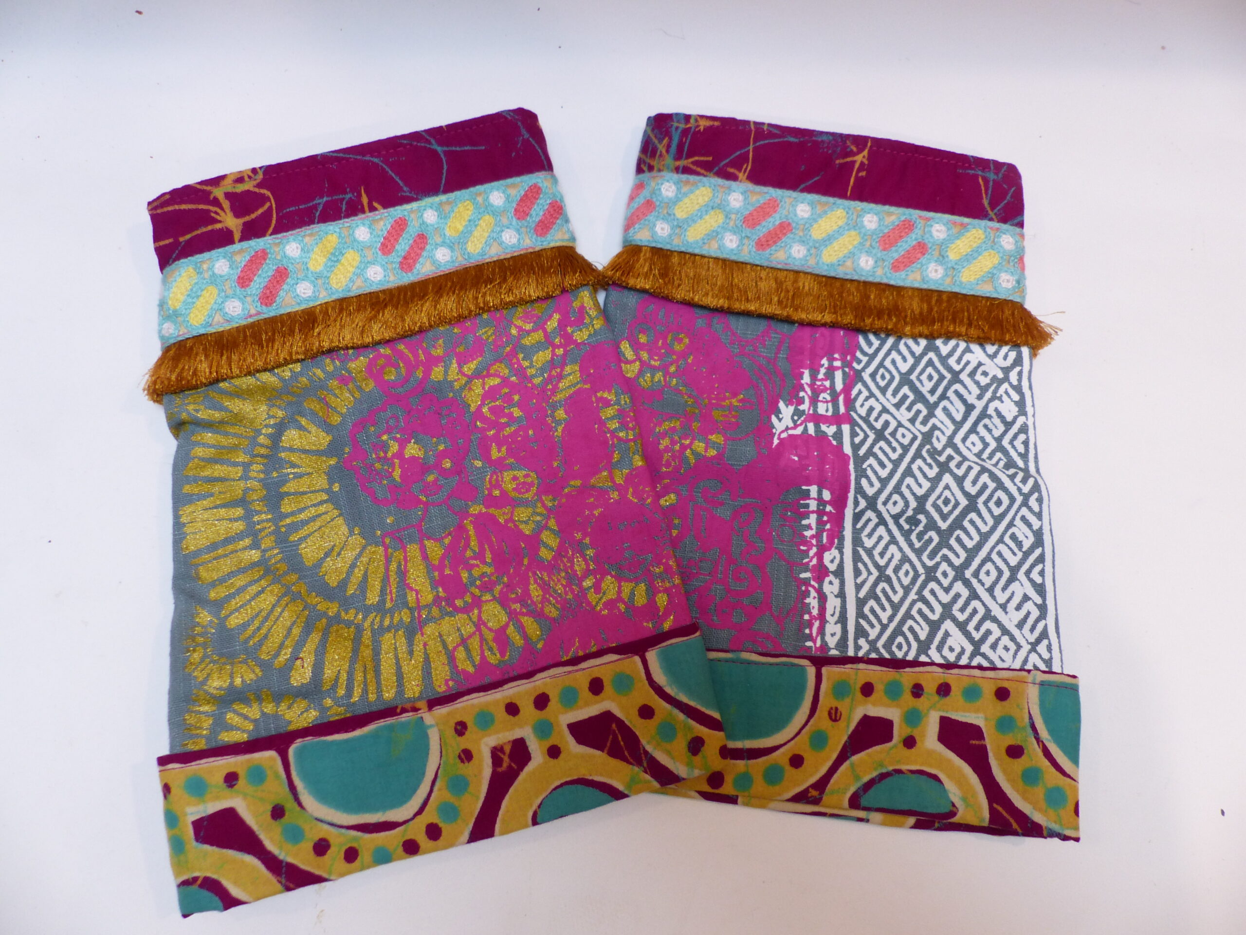 P1270832 Guêtres antique fuchsia