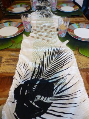 Chemin de table crème