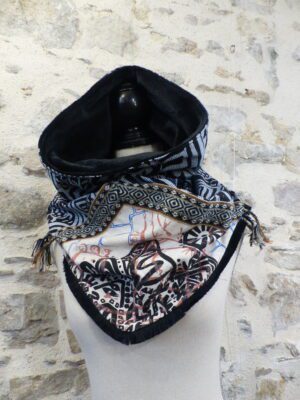 P1290845 SNOOD Inca noir et bleu