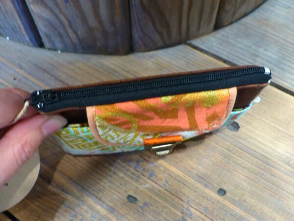 P1300142 Porte monnaie sérigraphié et liège