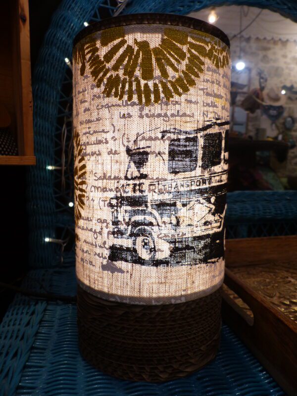 Lampe tube Taxi Brousse lin sérigraphié & carton recyclé
