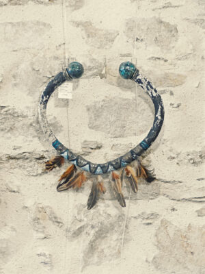 Bijou torque raku XXL de décoration murale à plumes