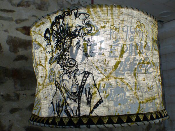 Abat-jour suspension profil de femme noir et or