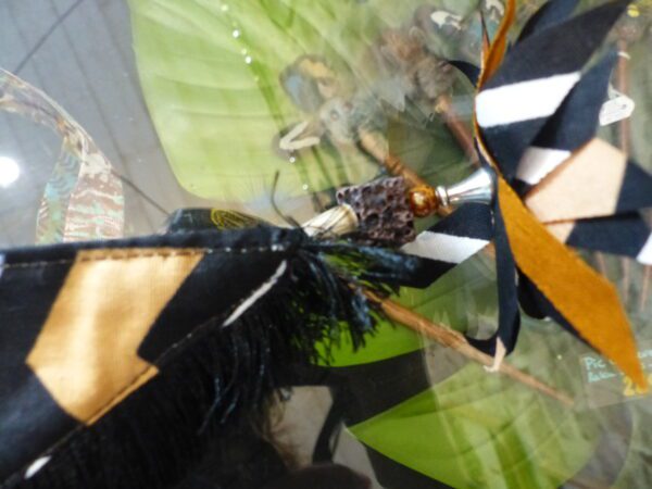 CHECHE "type bogolan brun"