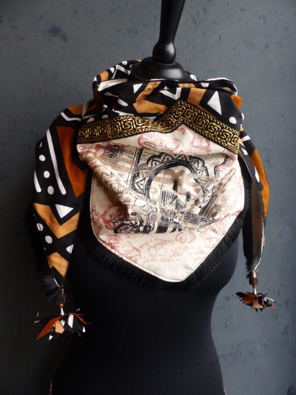 CHECHE "type bogolan brun"