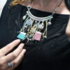 P1300974 Collier liane torque mint vieux rose et ocre
